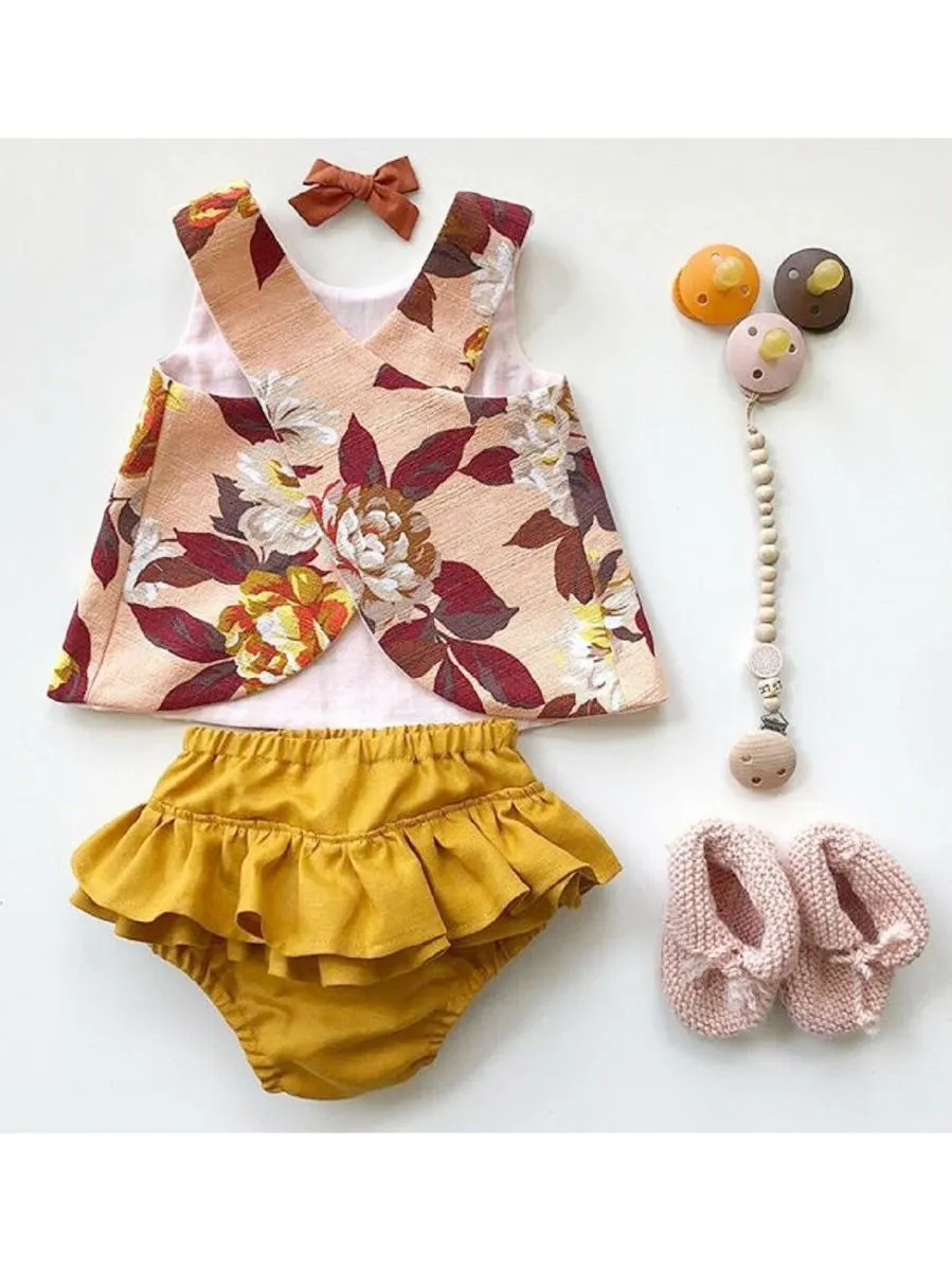 2-Piece Outfit Sleeveless Flower Top   Ruffle Shorts For Baby Toddler Girls