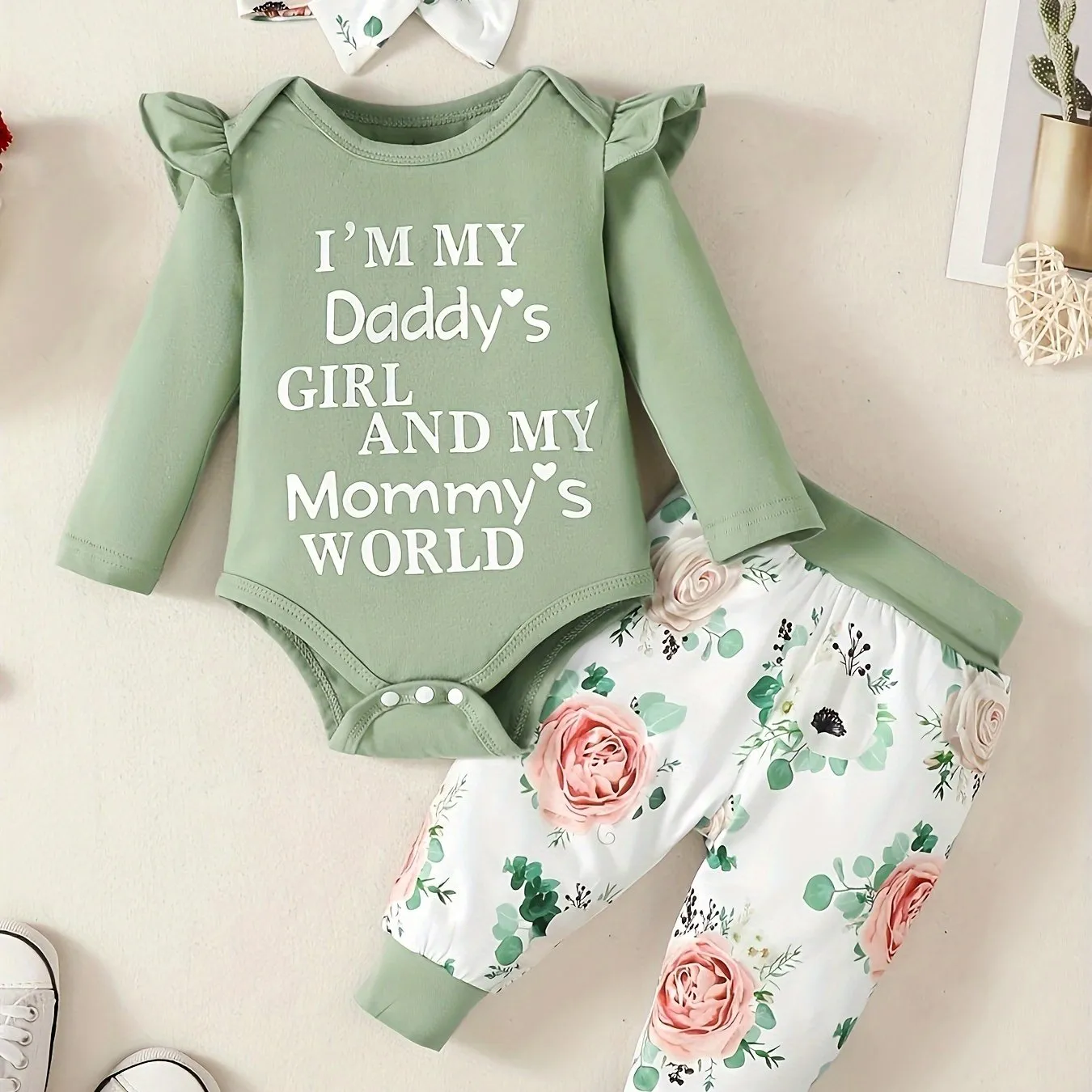 Adorable Infant Letter Romper Set with Floral Print Pants