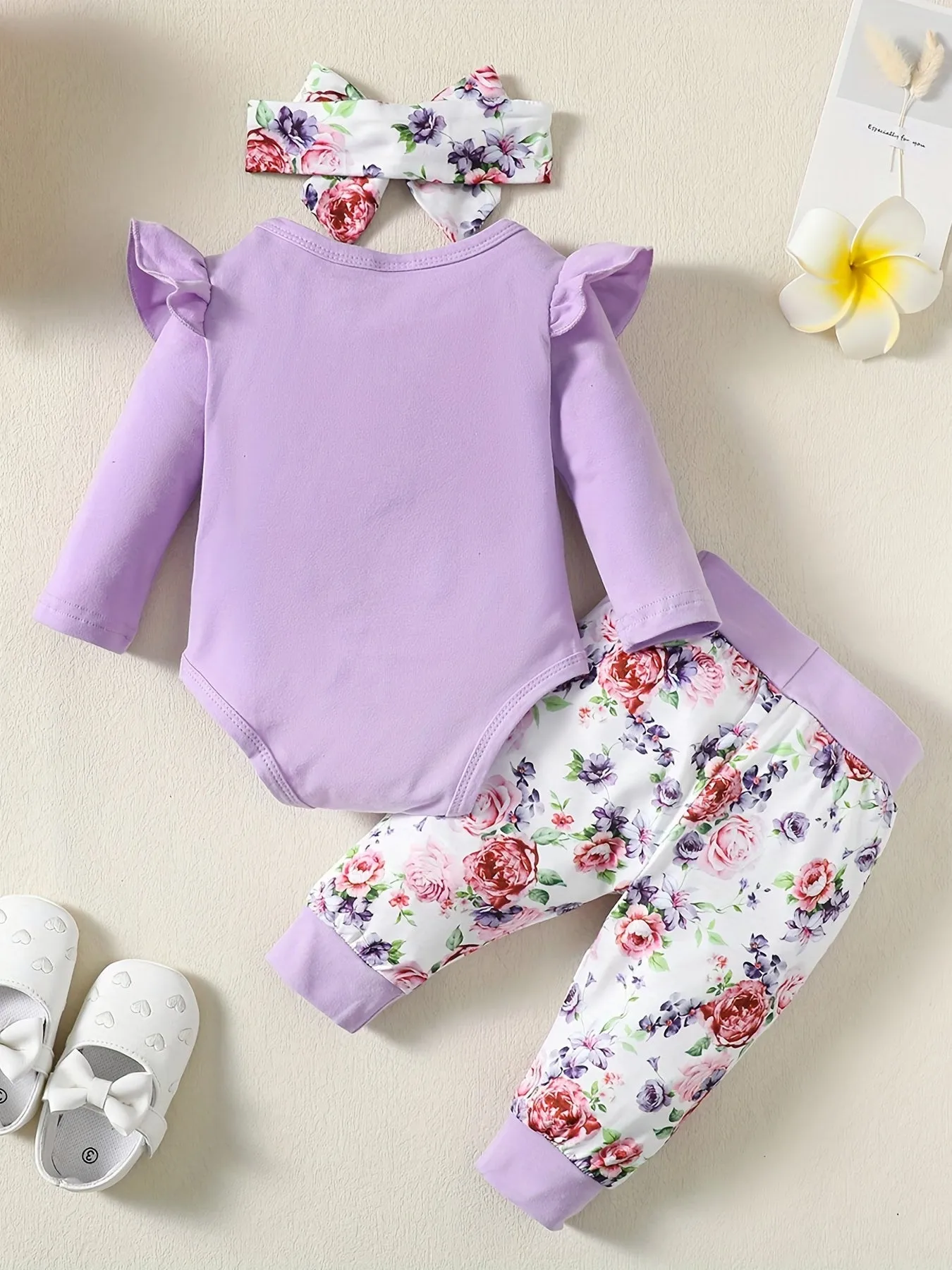 Adorable Infant Letter Romper Set with Floral Print Pants