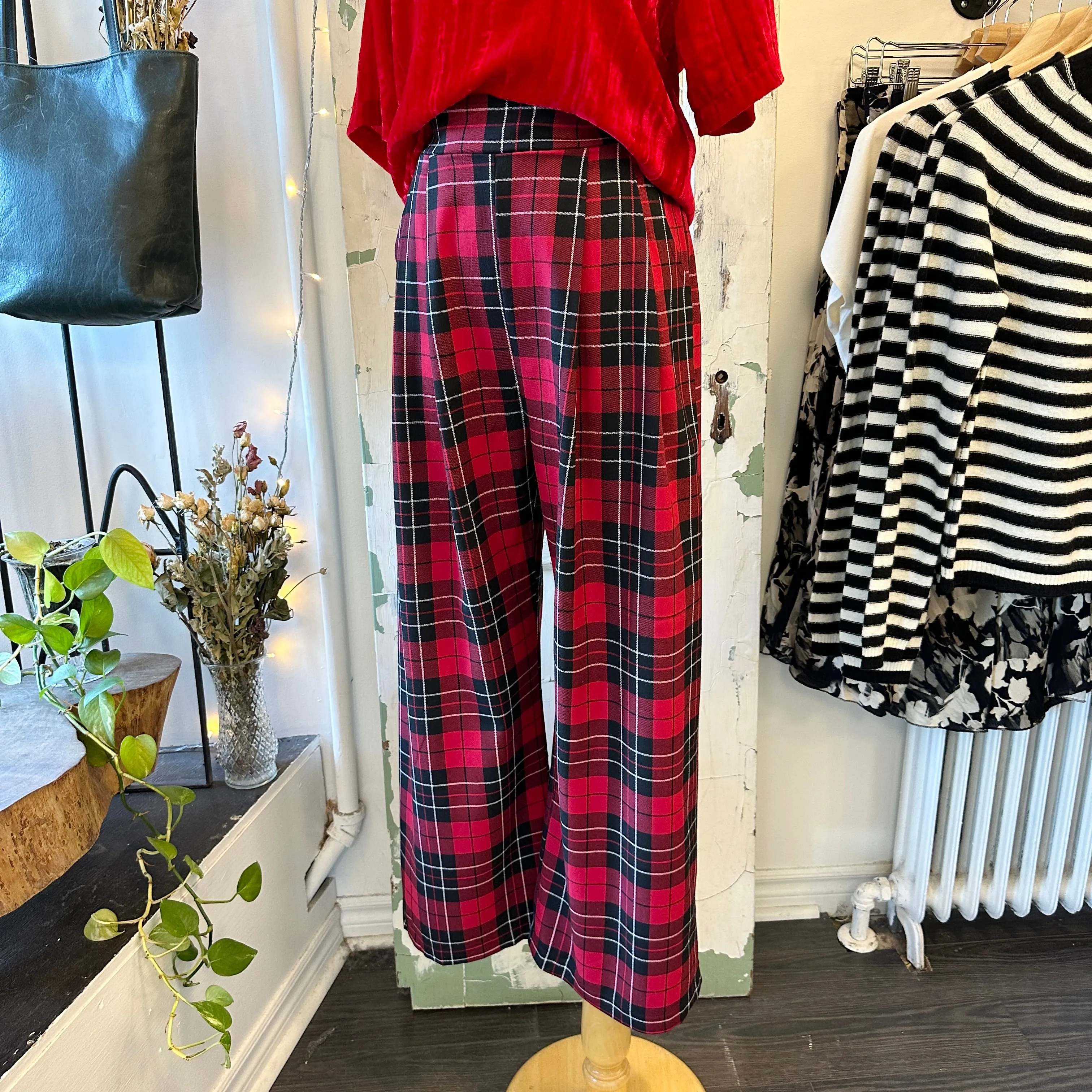 Allison Wonderland // Katherine Pant Red Plaid