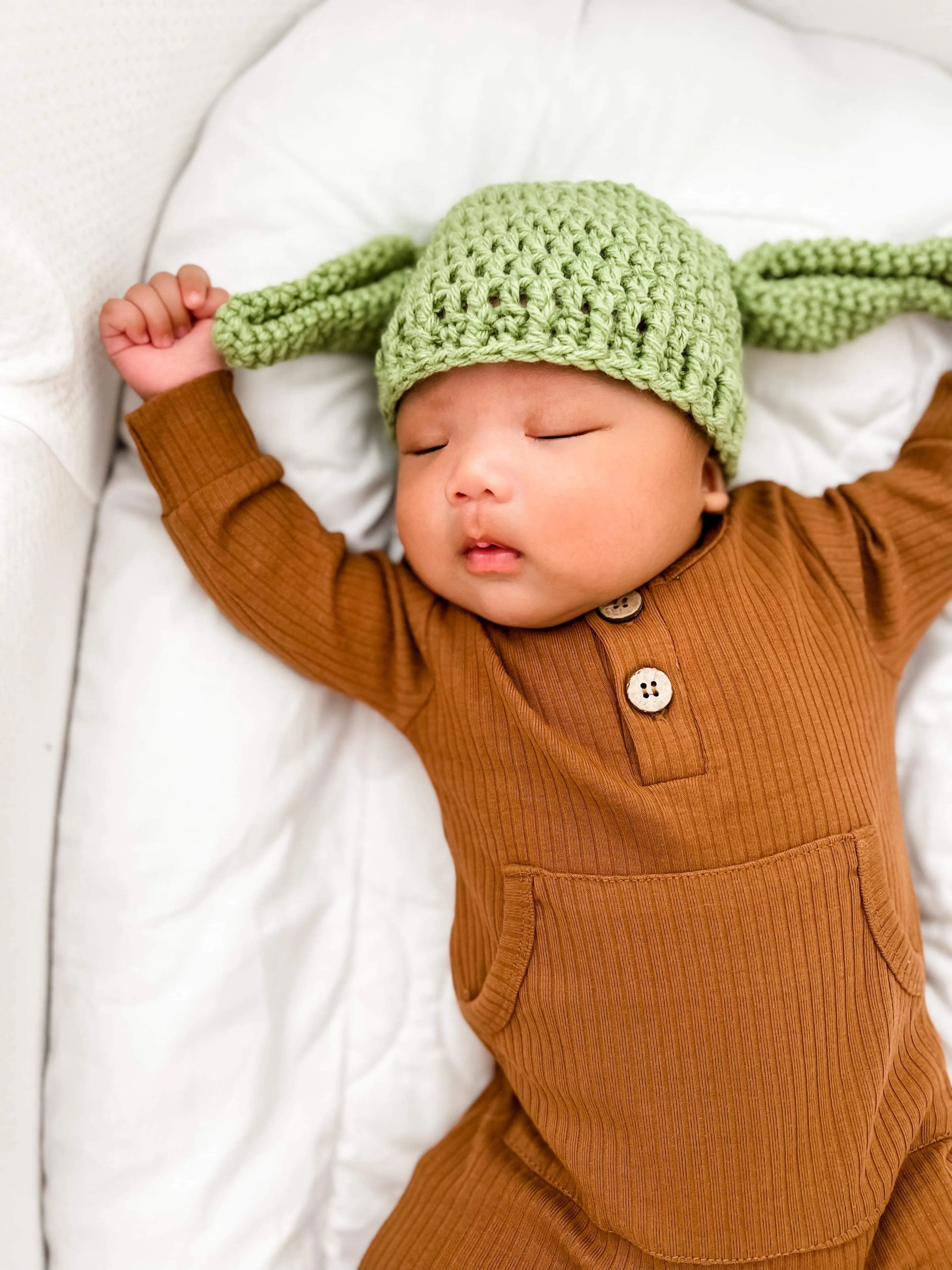 Baby Yoda Costume