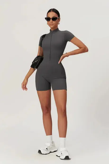 Diamara – Flexible fit – Sleek active romper