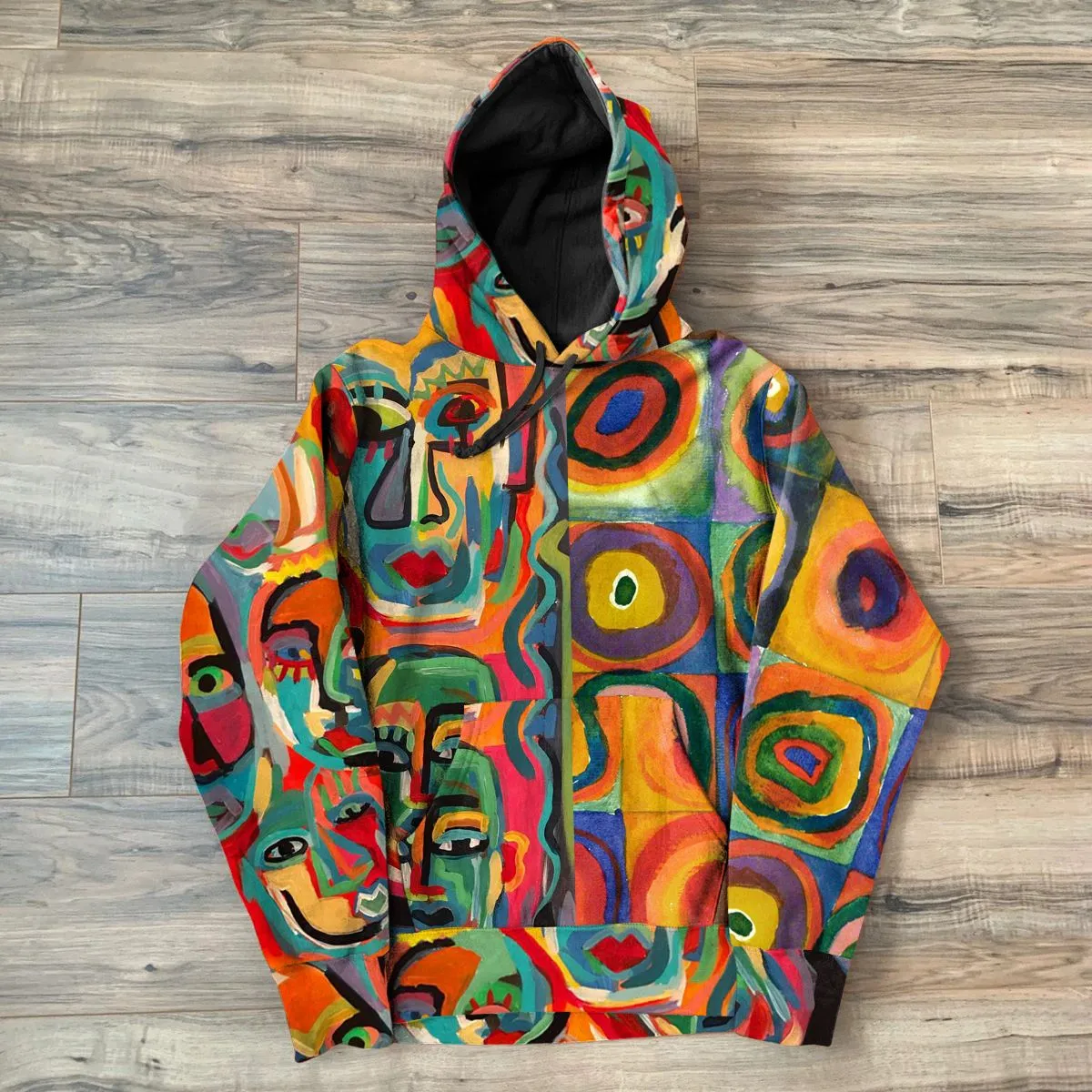 Graffiti Contrast Pattern Long Sleeve Hoodie