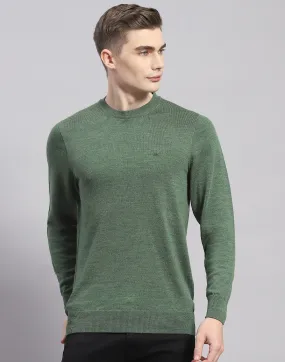 Men Green Solid Round Neck Full Sleeve Pullover