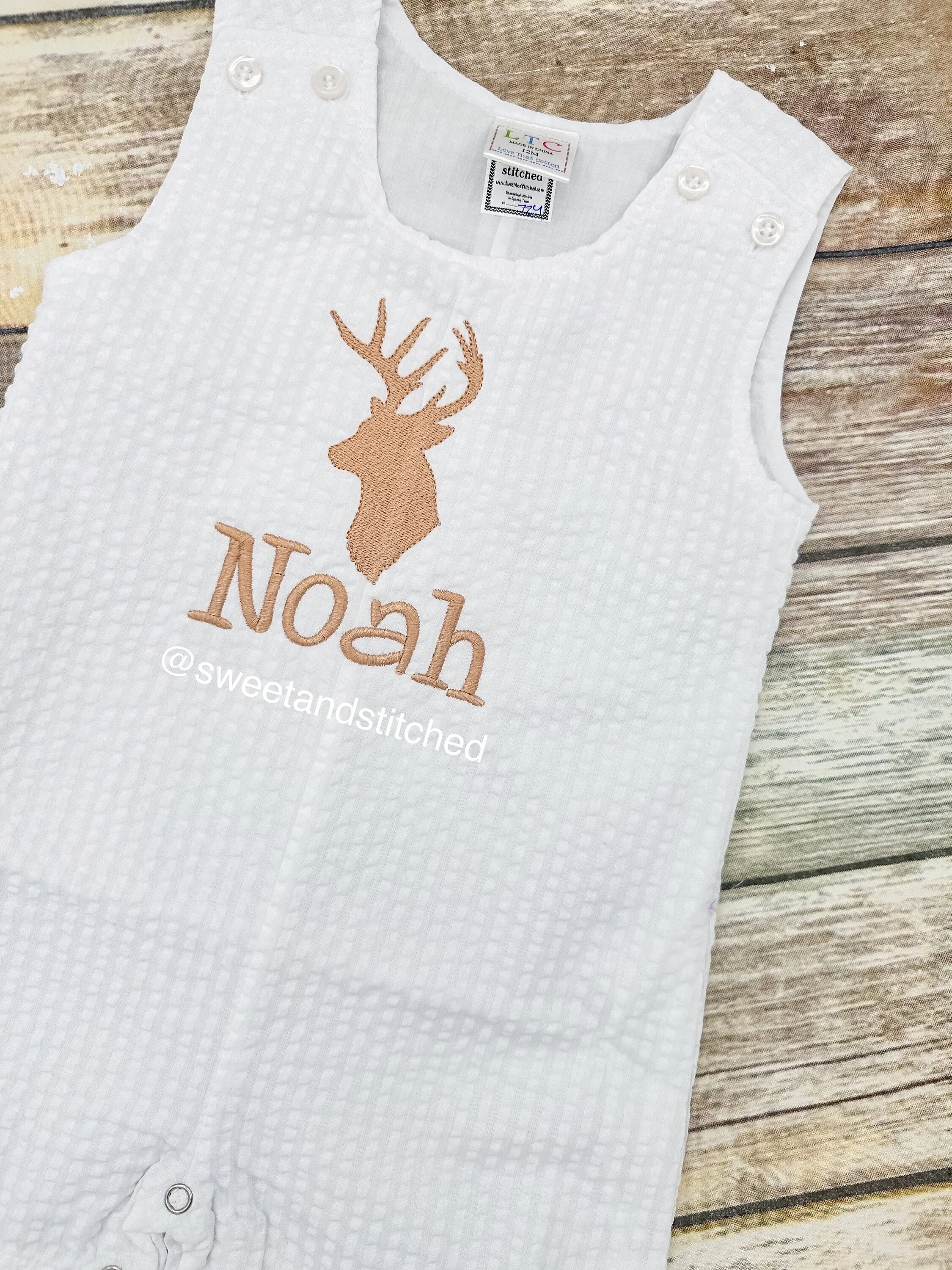 Monogrammed Boys Jon Jon with huntin design, Baby boy buckhead outfit, Personalized Baby boy hunting outfit, deer, daddy's hunting buddy