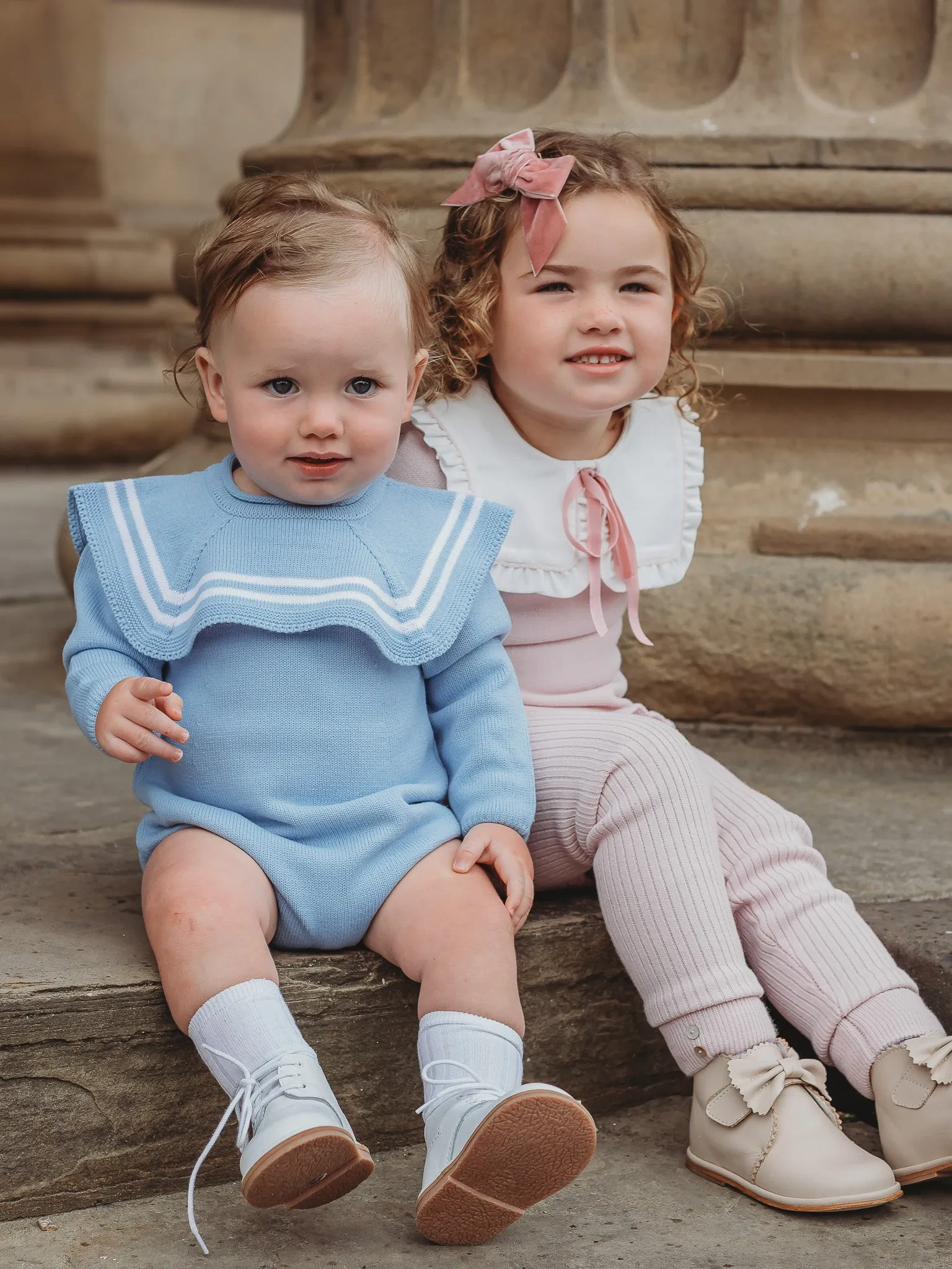 'Theo' blue & white knitted romper with sailor collar