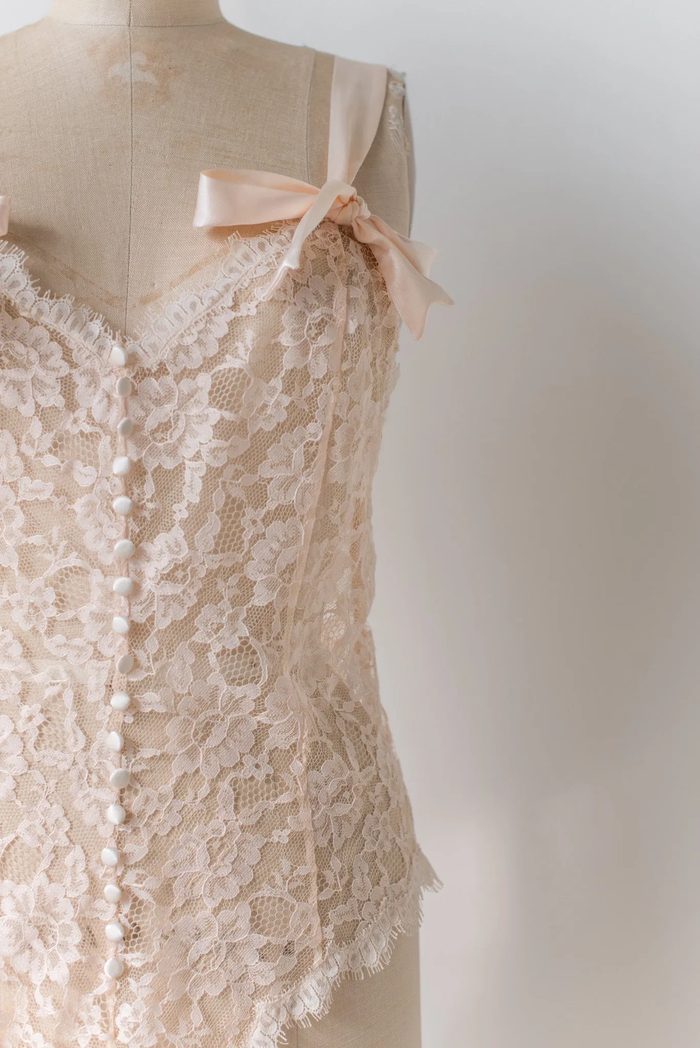 Vintage Light Peach Lace Romper - M