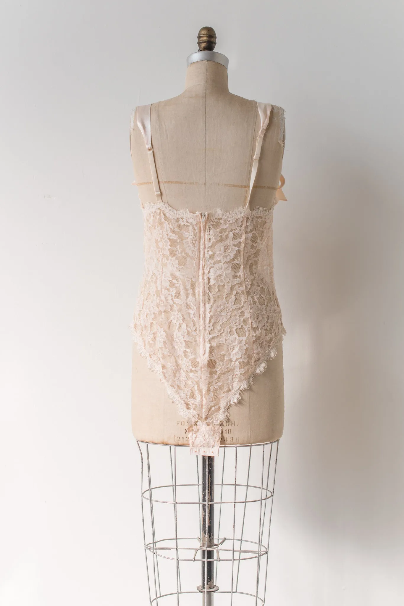 Vintage Light Peach Lace Romper - M